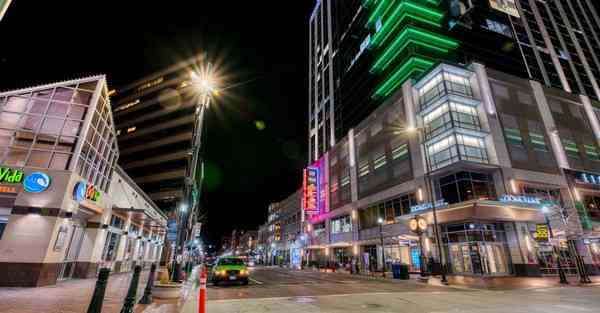 用AI技术复活赫本，AI复活亲人技术