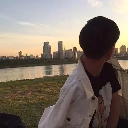 终星伦梵