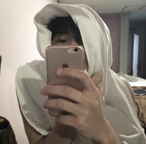 尉迟利婉健
