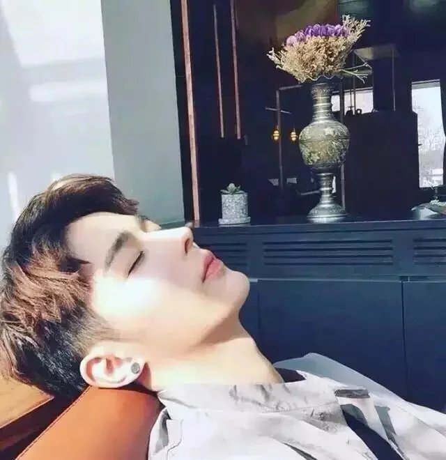 幸梅力唯